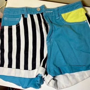 Shorts size small never worn